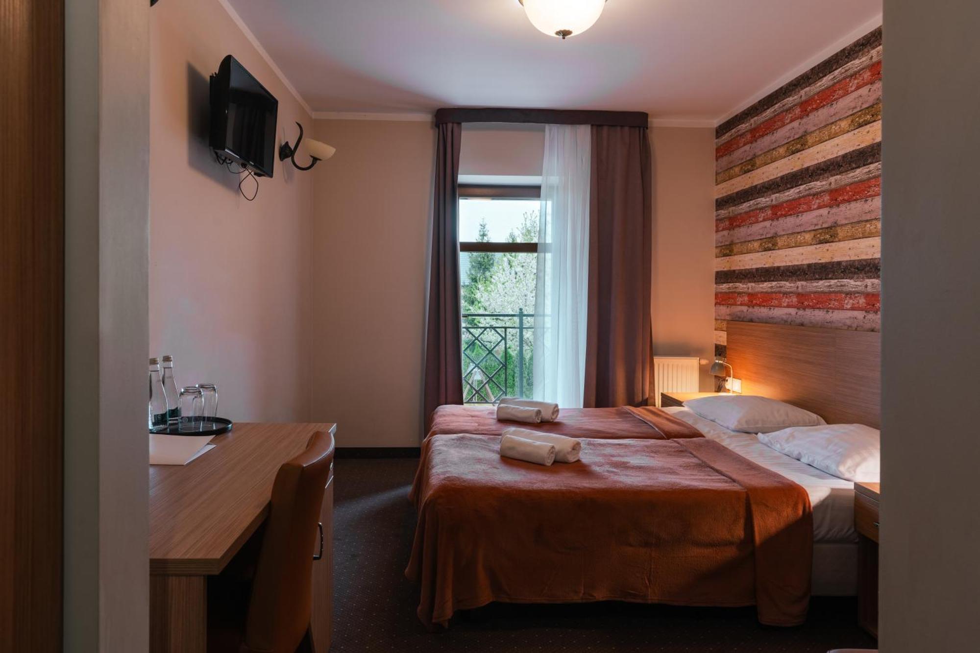 Hotel Pod Figura Ogrodzieniec Kültér fotó